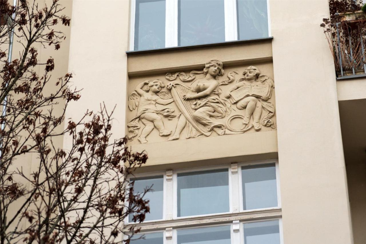 Holiday 33 Apartment K Next To Alexanderplatz Berlim Exterior foto